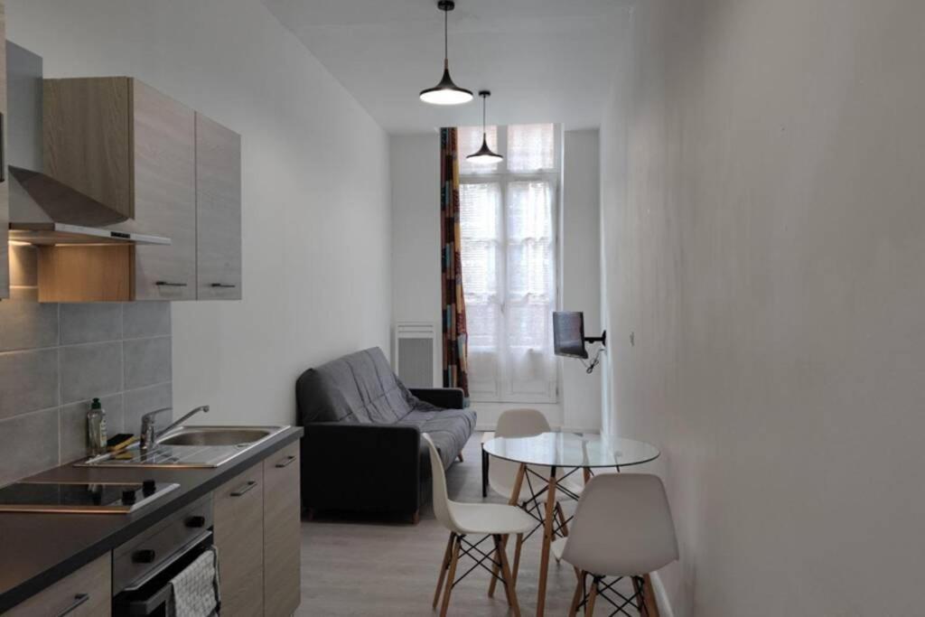 Saint Etienne Studio Lot 4 Apartment Toulouse Bagian luar foto